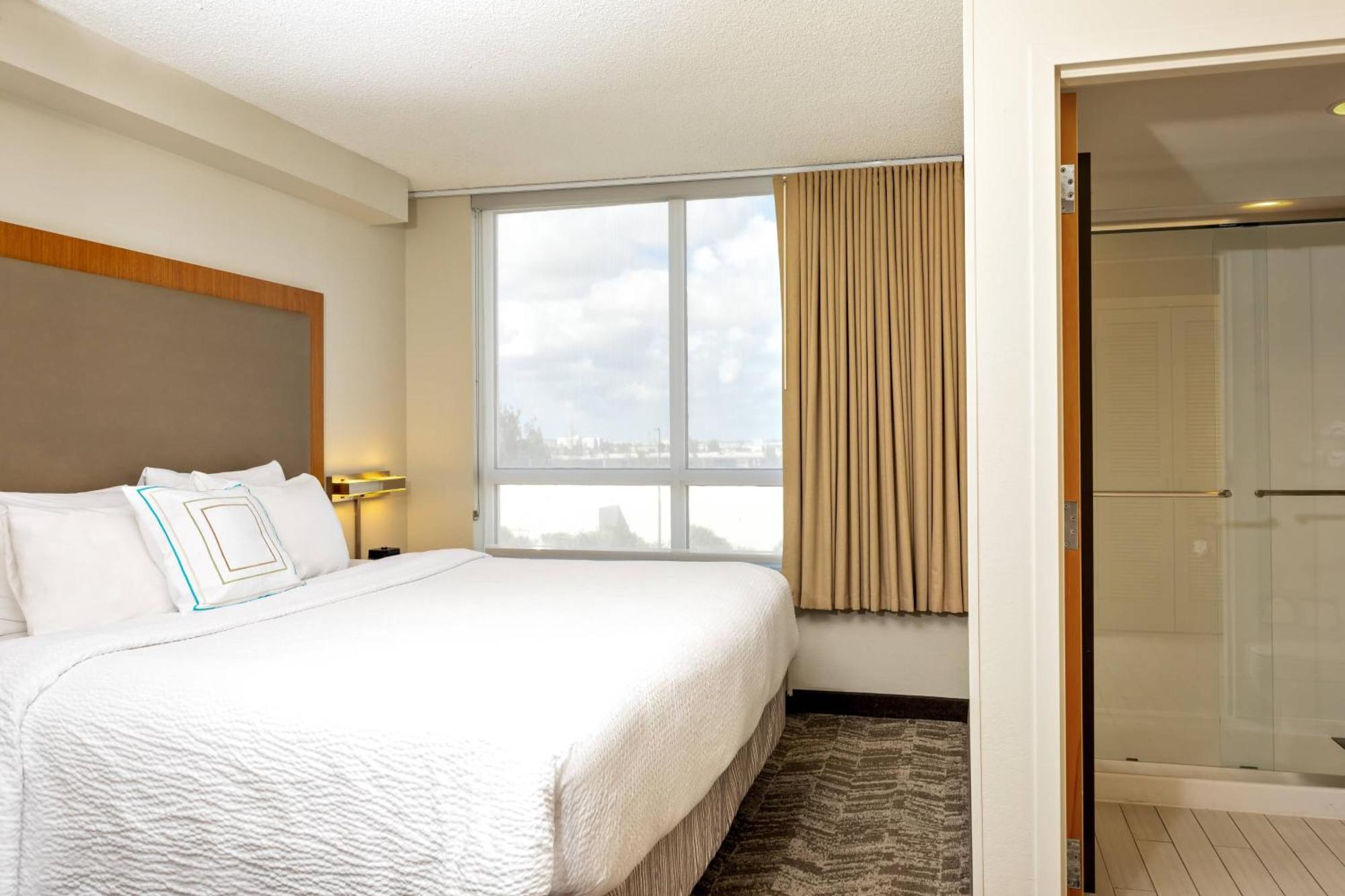 Springhill Suites By Marriott Miami Airport South Blue Lagoon Area Miami Springs Екстериор снимка